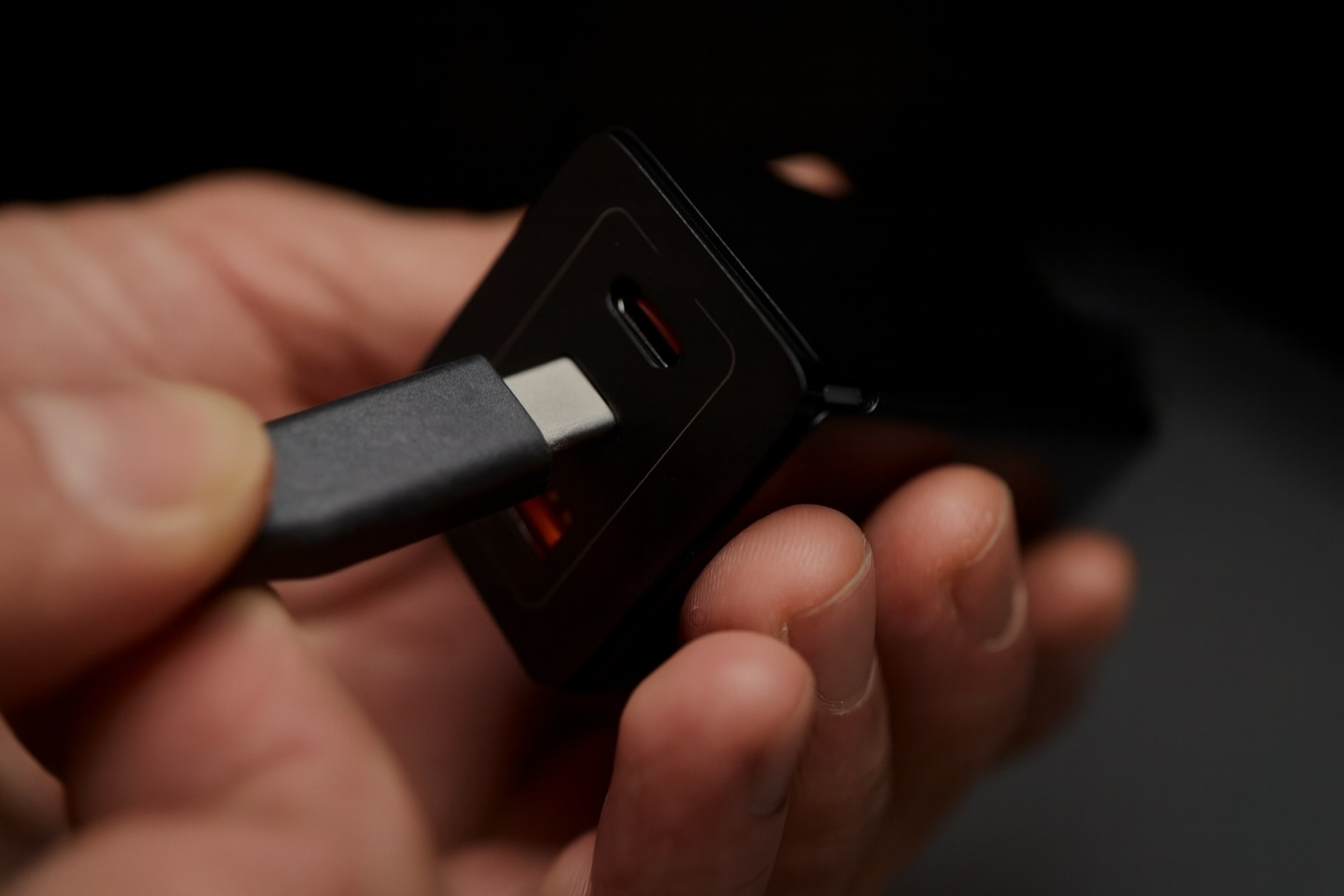 Thunderbolt 4 & USB-C